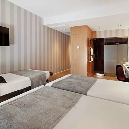 מלון Catalonia Reina Victoria רונדה