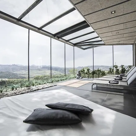 Catalonia Reina Victoria מלון רונדה