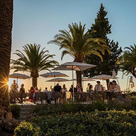 Catalonia Reina Victoria מלון 4*