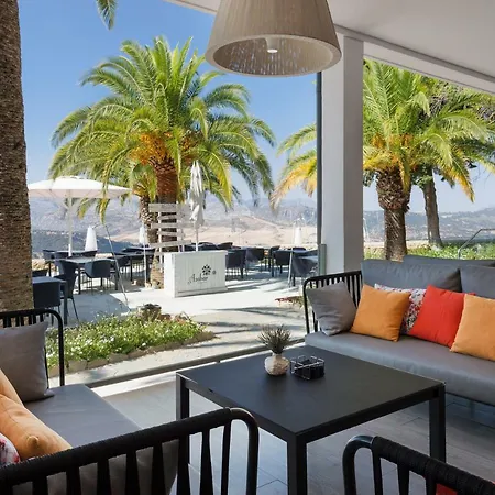 Hotel Catalonia Reina Victoria 4*